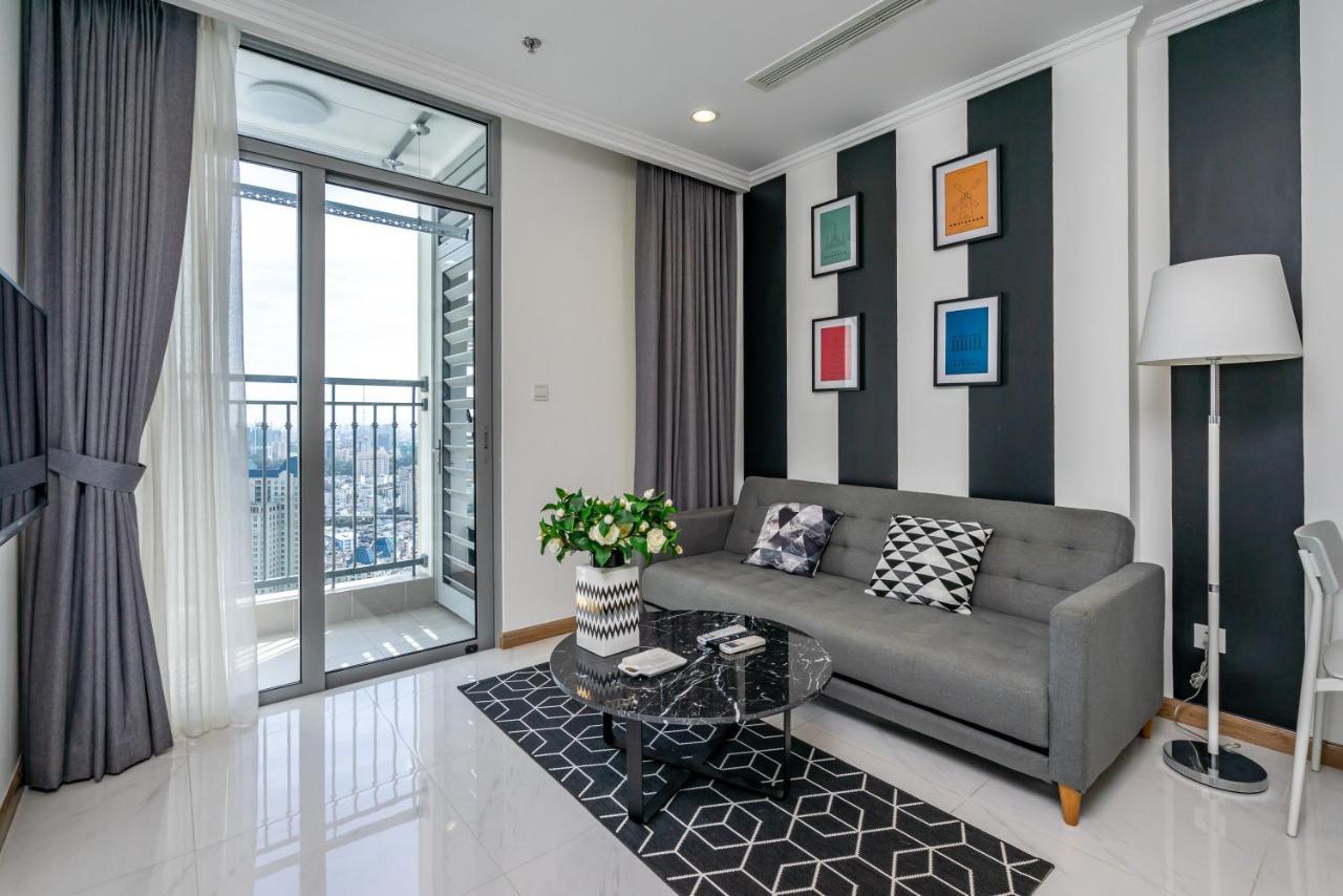 Hoasun Boutique Apartment - Vinhomes Central Park Хошимин Экстерьер фото