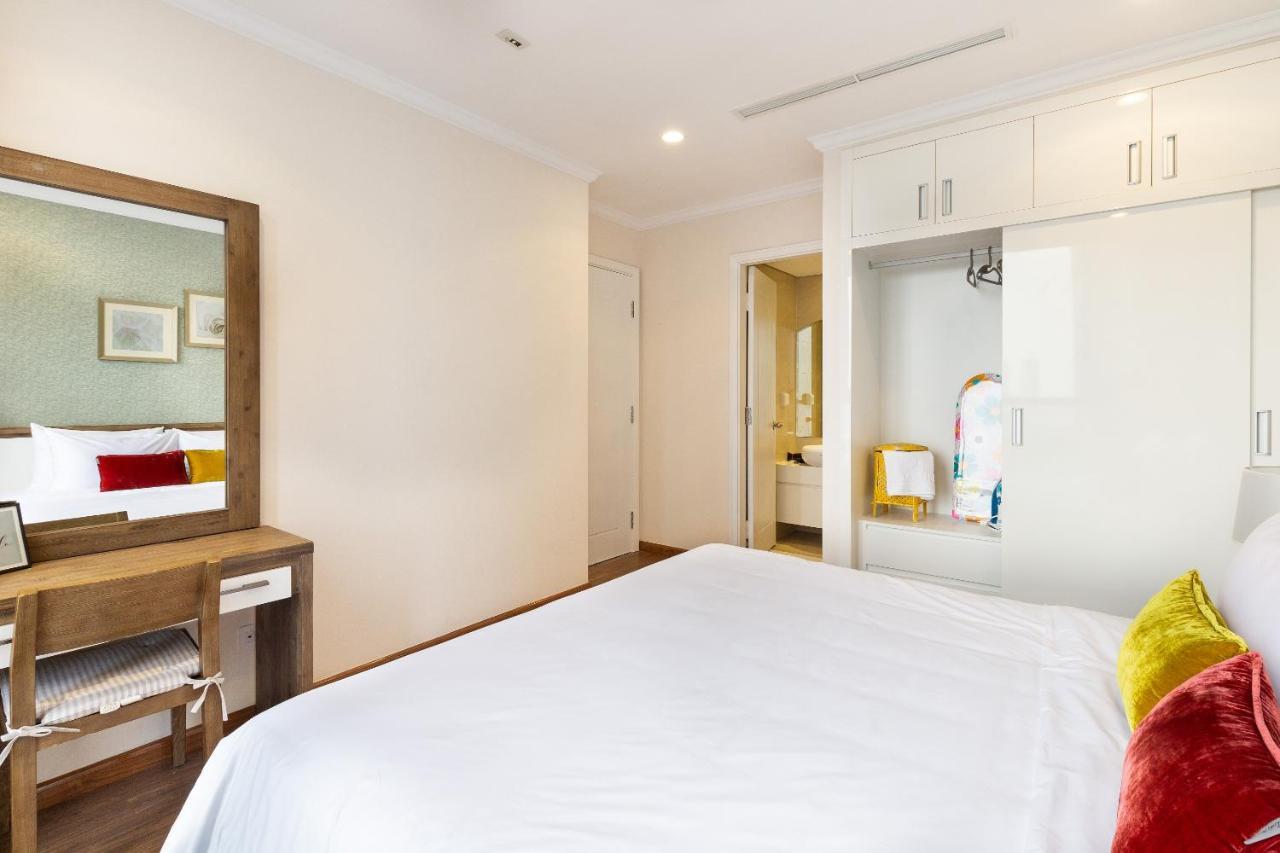 Hoasun Boutique Apartment - Vinhomes Central Park Хошимин Экстерьер фото
