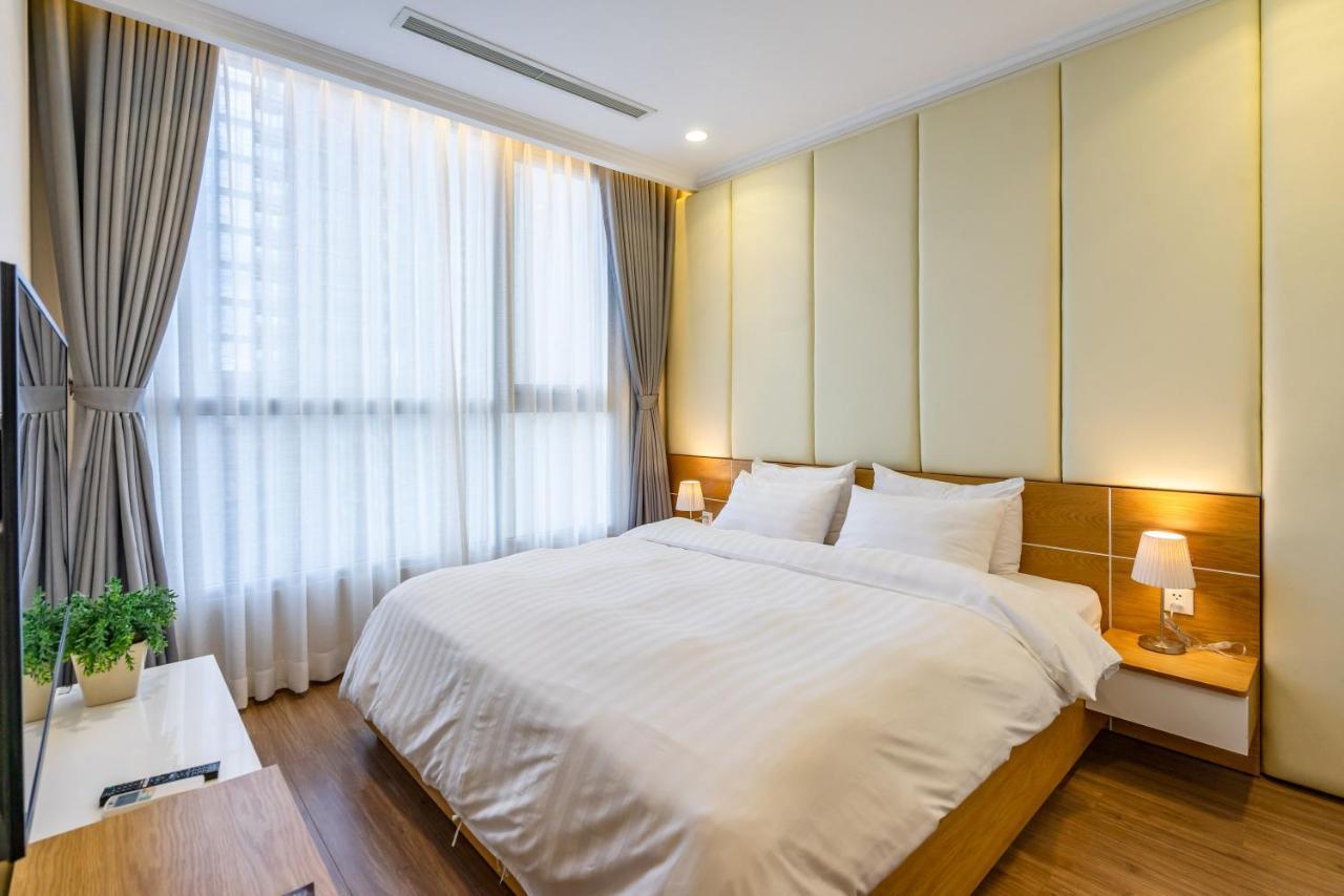 Hoasun Boutique Apartment - Vinhomes Central Park Хошимин Экстерьер фото