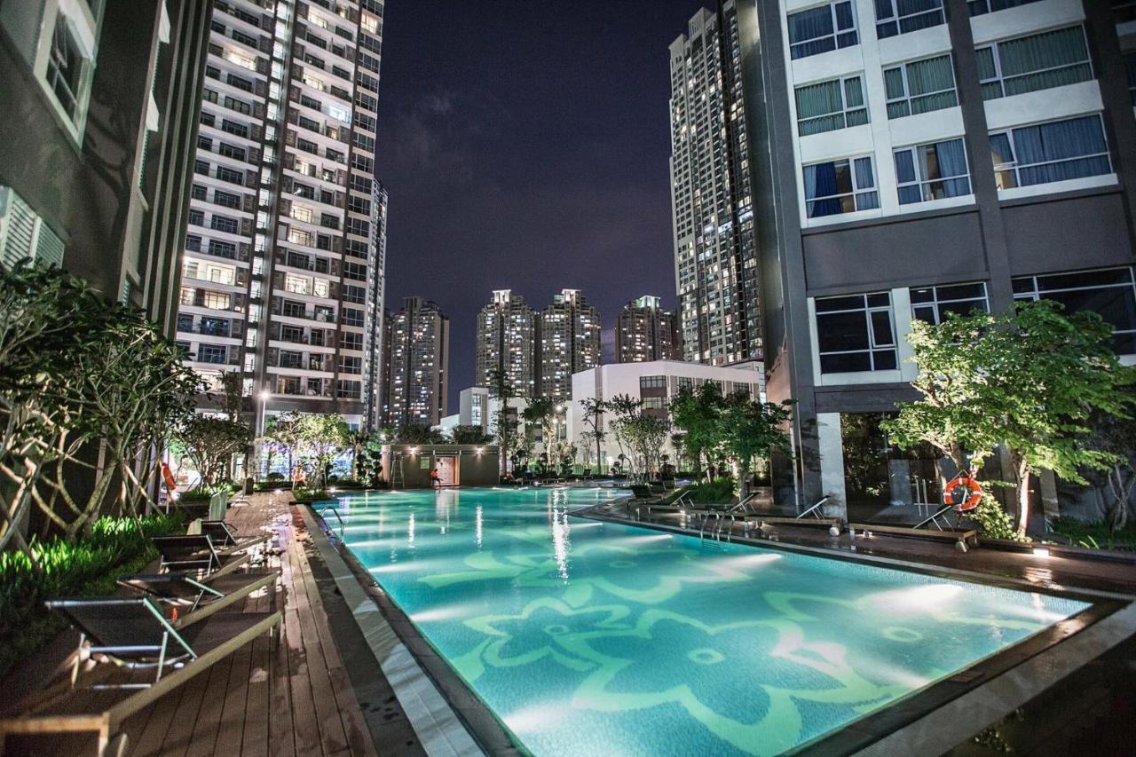 Hoasun Boutique Apartment - Vinhomes Central Park Хошимин Экстерьер фото